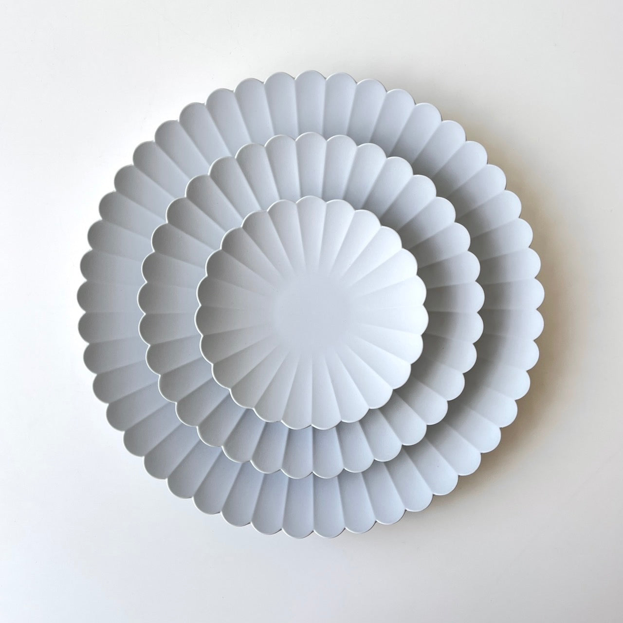 1616 / arita japan 1616 arita TY Palace Plate 110 160 220 3 size set Gray Tableware Designed by Teruhiro Yanagihara Hyakuta Touen Arita ware Porcelain Stylish Plate