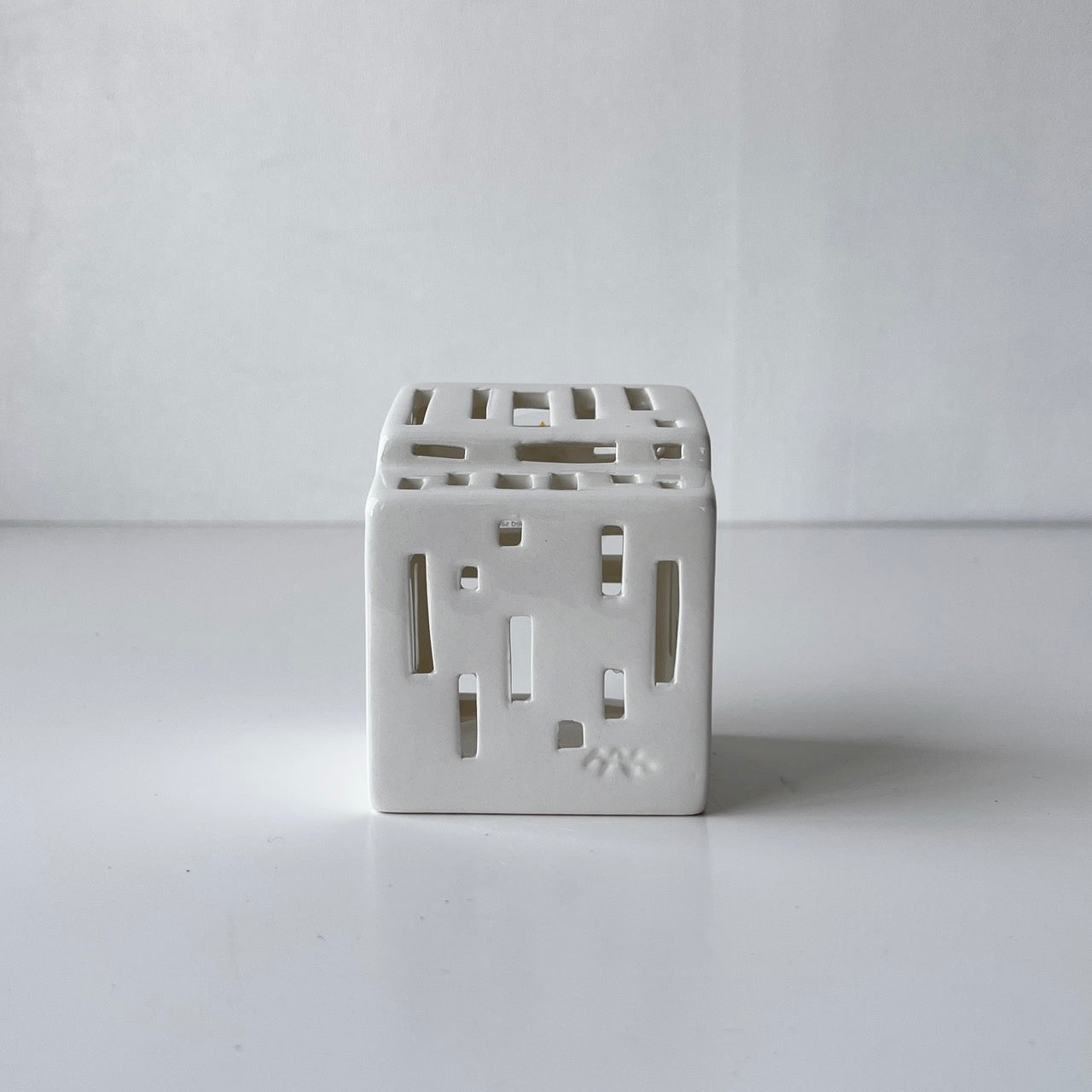 KAHLER URBANIA Function House Candle Holder, Nordic, Danish, Ceramic, Interior, Ornament, Stylish, Cute