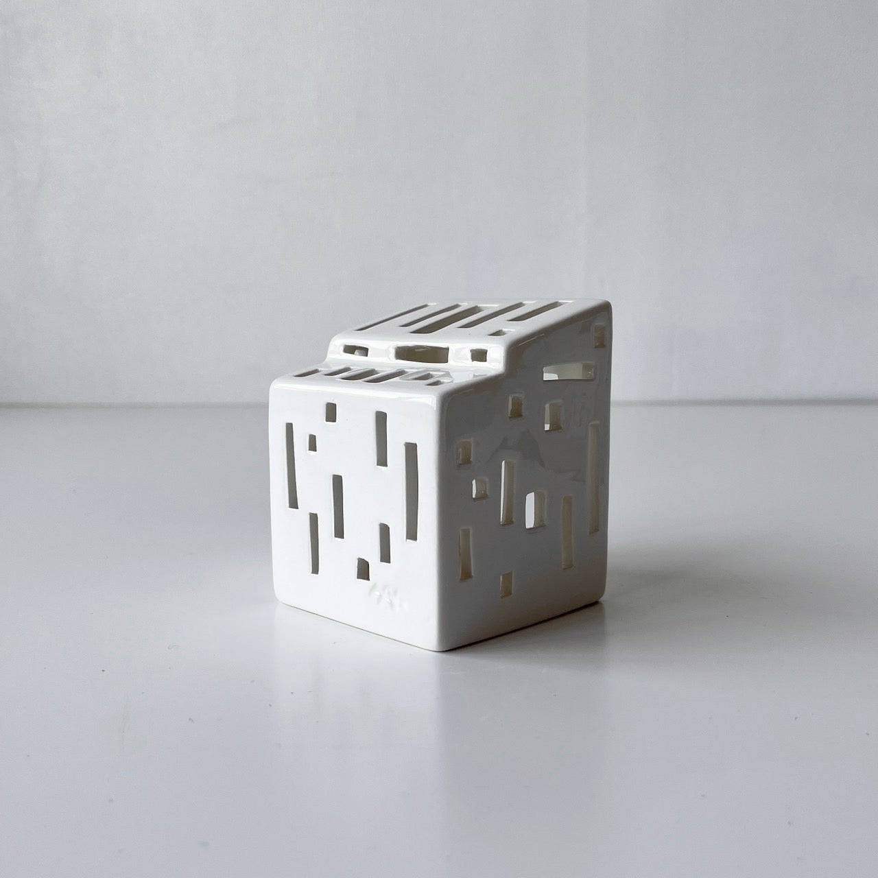 KAHLER URBANIA Function House Candle Holder, Nordic, Danish, Ceramic, Interior, Ornament, Stylish, Cute
