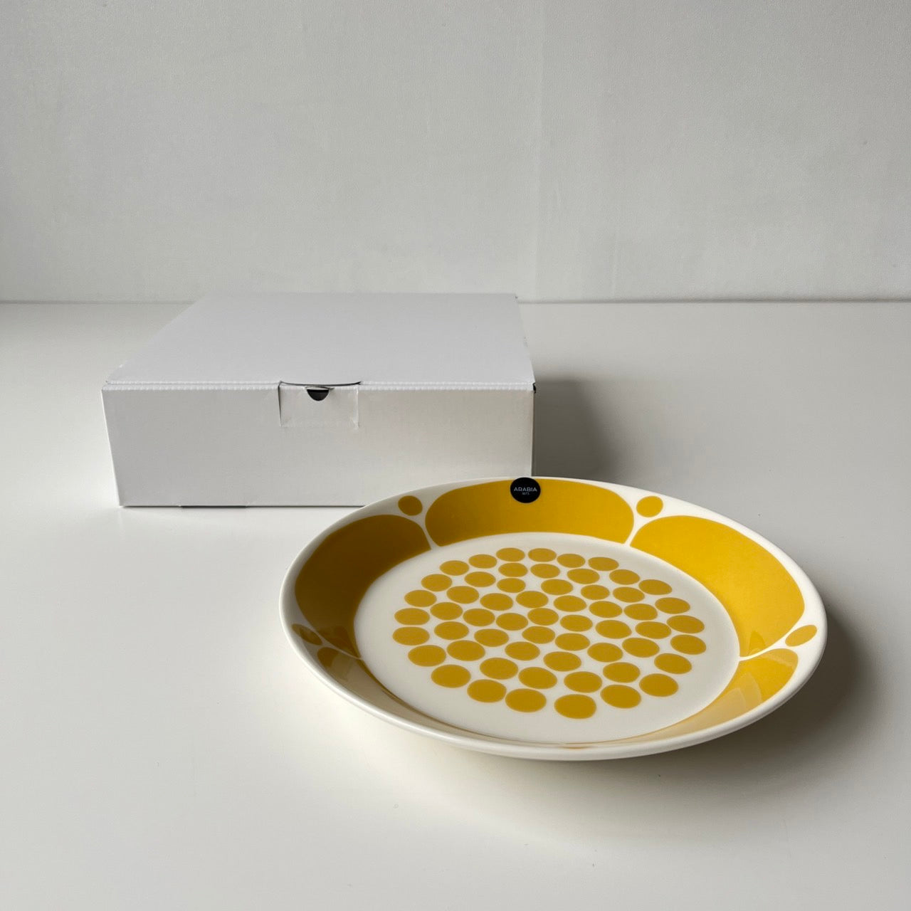 ARABIA Sunnuntai 正規品 アラビア スンヌンタイ プレート 21cm イエロー 北欧食器