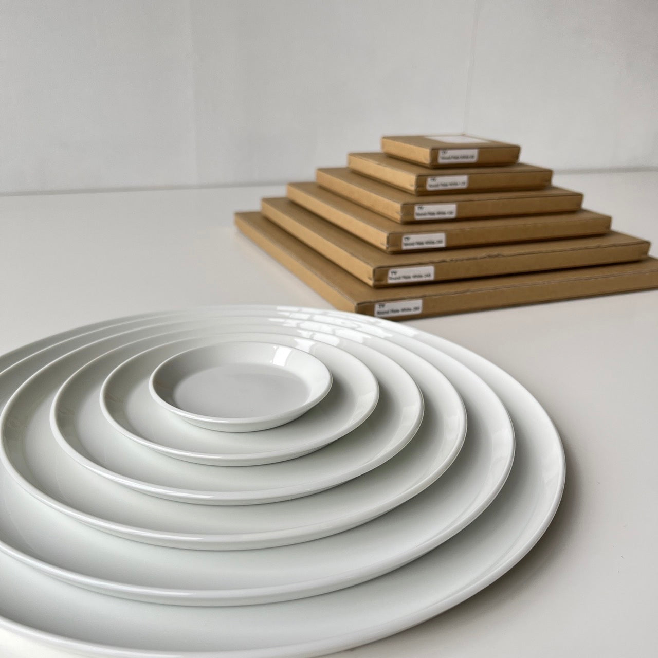 1616 / arita japan イチロクイチロクアリタ TY Round Plate 80 120 160 200 240 280 6サイズセット ラウンドプレート ホワイト 食器 柳原照弘デザイン 百田陶園 磁器 おしゃれ 皿