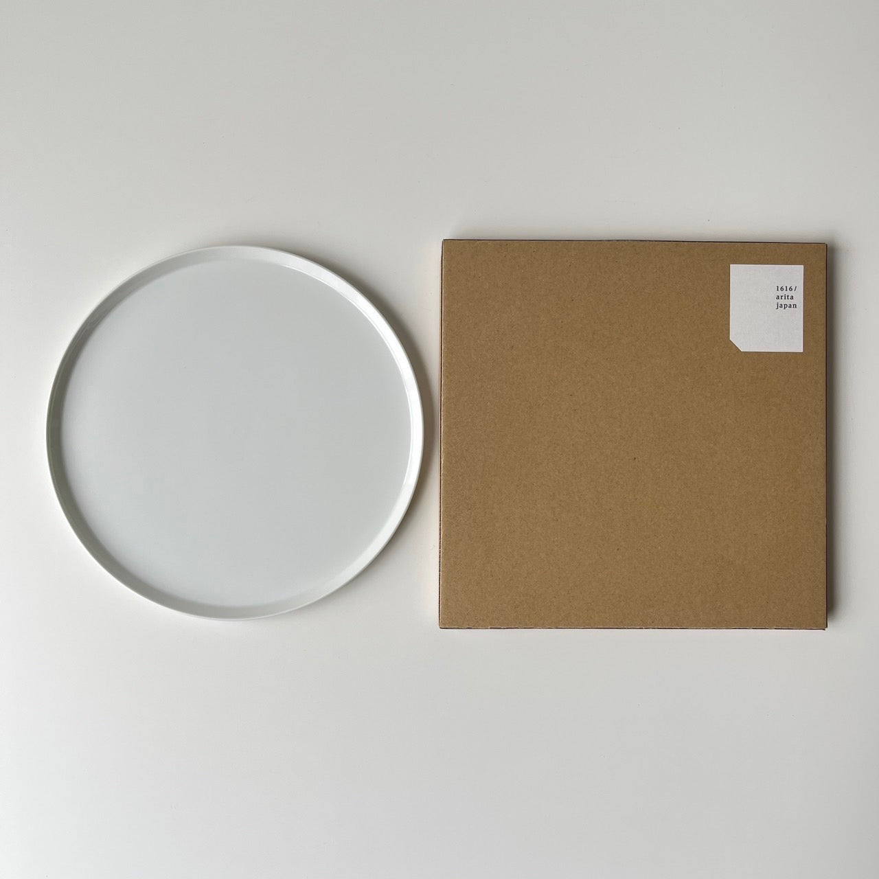 1616 / arita japan Ichiroku Ichiroku Arita TY Round Plate Round Plate White Tableware Designed by Teruhiro Yanagihara Momota Touen Porcelain Stylish Plate