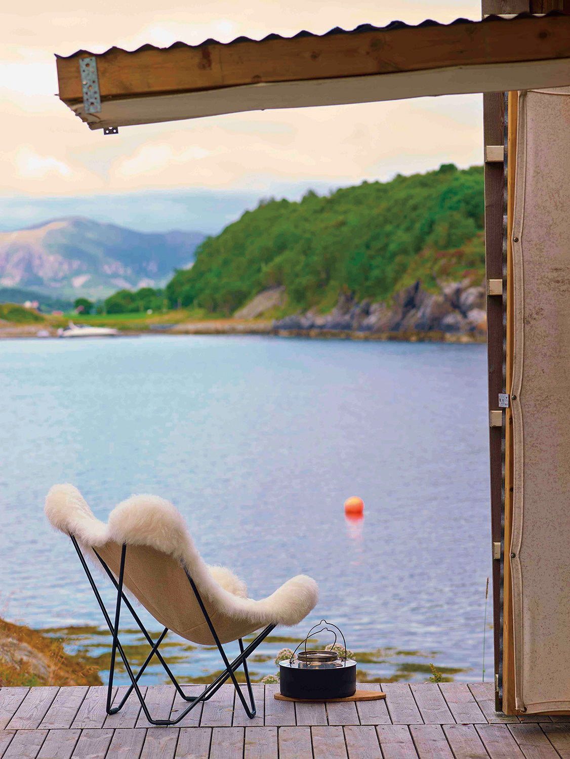 CUERO BKF CHAIR ICELAND MARIPOSA BKF Chair Iceland Mariposa Nordic Personal Chair
