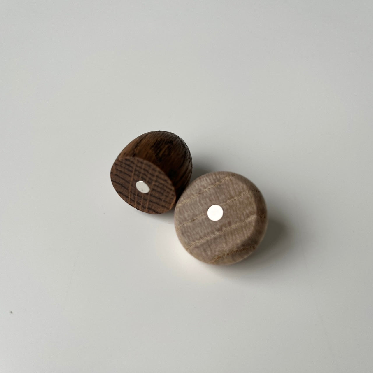 どんぐり木製スタンド oak village オークヴィレッジ どんぐりカードスタンド カードスタンド