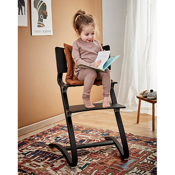 Leander リエンダー ハイチェア HIGH CHAIR ベビーチェア ブラック – 北欧インテリアとおしゃれ家具通販専門店 by  BERRY-KAGU